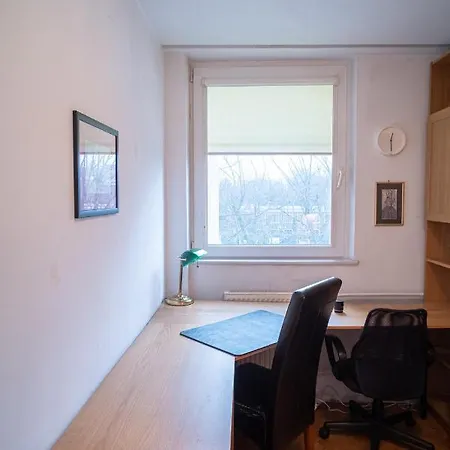 Charm Nowiniarska Apartment Warsaw