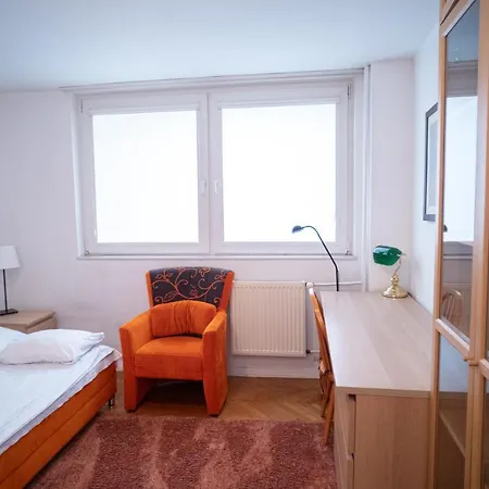 Apartment Charm Nowiniarska Warsaw